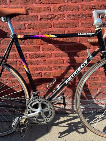 Prachtige Retro Peugeot 80’s Made in France, top conditie beschikbaar voor biedingen