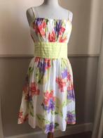 Mooie zomerse jurk kleedje Vila met bloemen maat M, Vila, Maat 38/40 (M), Ophalen of Verzenden, Zo goed als nieuw