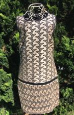 Vintage cocktailjurk “Ana Alcazar” zwart/cognac Maat S, Kleding | Dames, Zwart, Cocktailjurk, Ophalen of Verzenden, Zo goed als nieuw