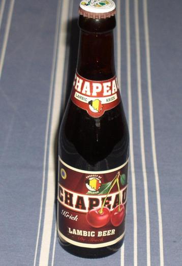 Gevuld bierflesje 'Chapeau' Brouwerij De Troch Wambeek beschikbaar voor biedingen