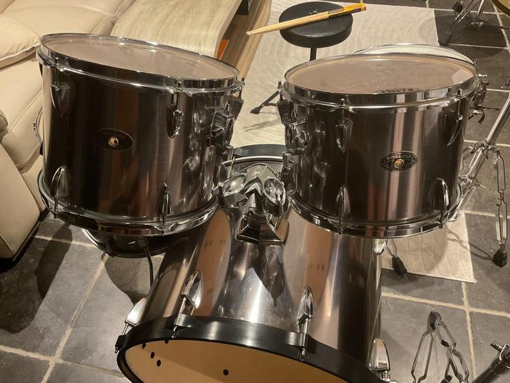 Tama imperialstar, Muziek en Instrumenten, Drumstellen en Slagwerk, Zo goed als nieuw, Tama, Ophalen