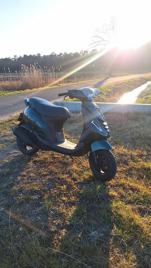 Zip 180cc, Fietsen en Brommers, Scooters | Piaggio, Gebruikt, Zip, Ophalen