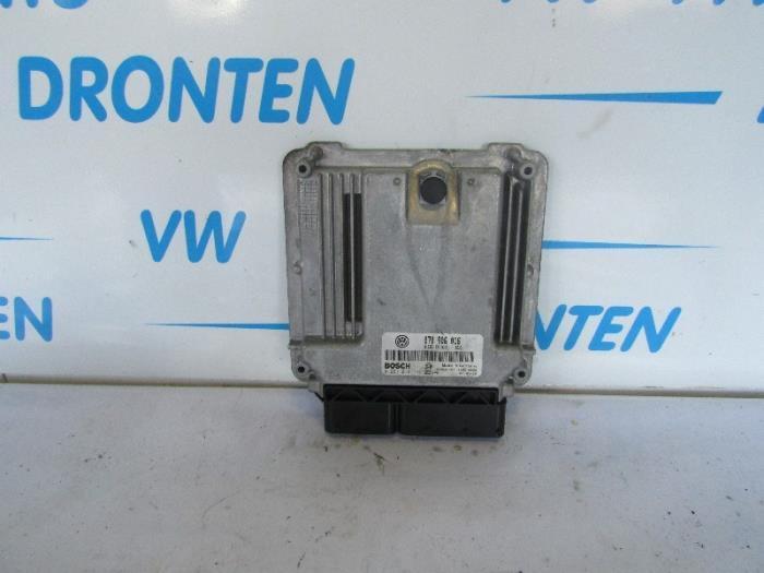Boordcomputer van een Volkswagen Transporter, Auto-onderdelen, Elektronica en Kabels, Volkswagen, Gebruikt, 3 maanden garantie