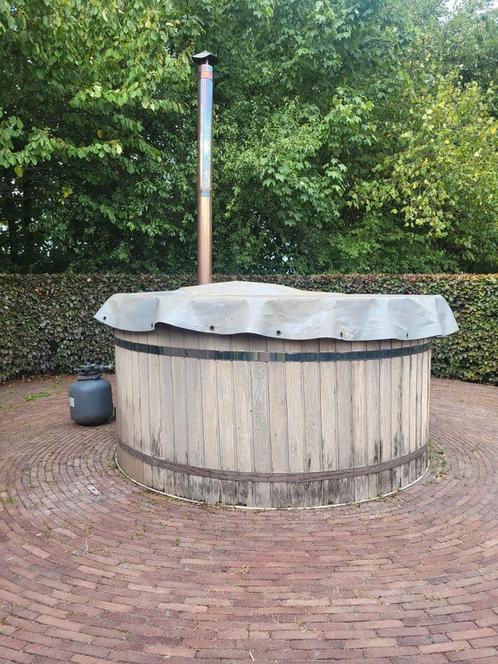 Hottub, Tuin en Terras, Bubbelbaden en Hottubs, Gebruikt, Pomp, Ophalen