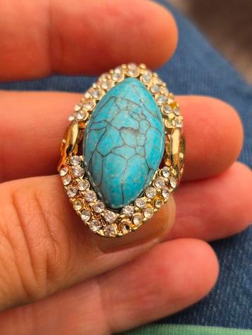 Prachtige vergulde crystals ring met Turquoise maat 54 beschikbaar voor biedingen