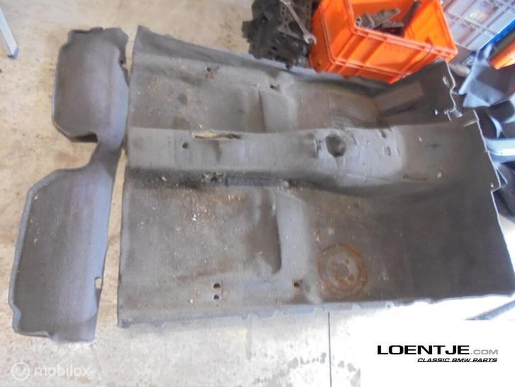 Vloerbedekking tapijt bmw e30 2 deurs coupe 325i 320i 318 et, Auto-onderdelen, Interieur en Bekleding, BMW, Gebruikt, Ophalen of Verzenden