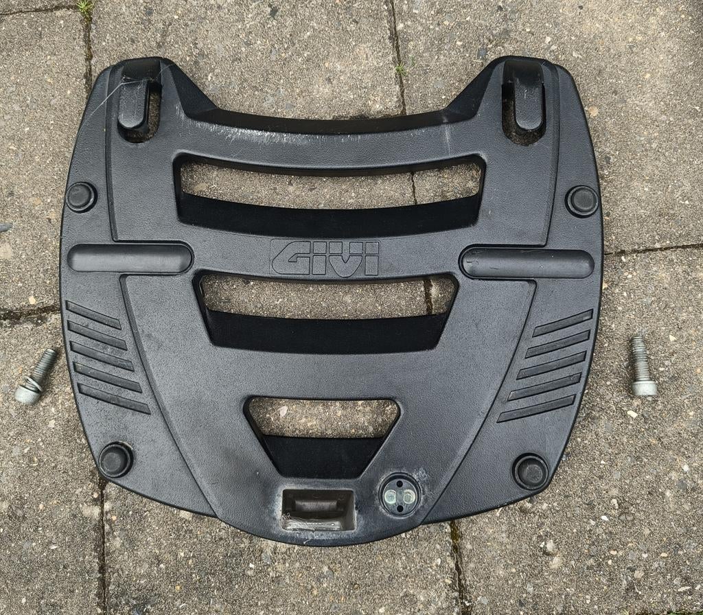 Plaque de coffre GIVI Monokey M3, Enlèvement, Utilisé