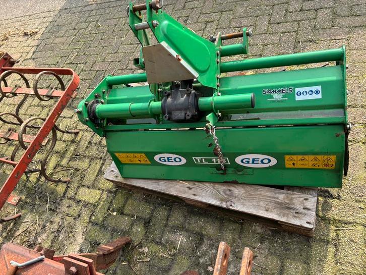 Grondfrezen en klepelmaaier, Articles professionnels, Agriculture | Outils, Autres types, Enlèvement