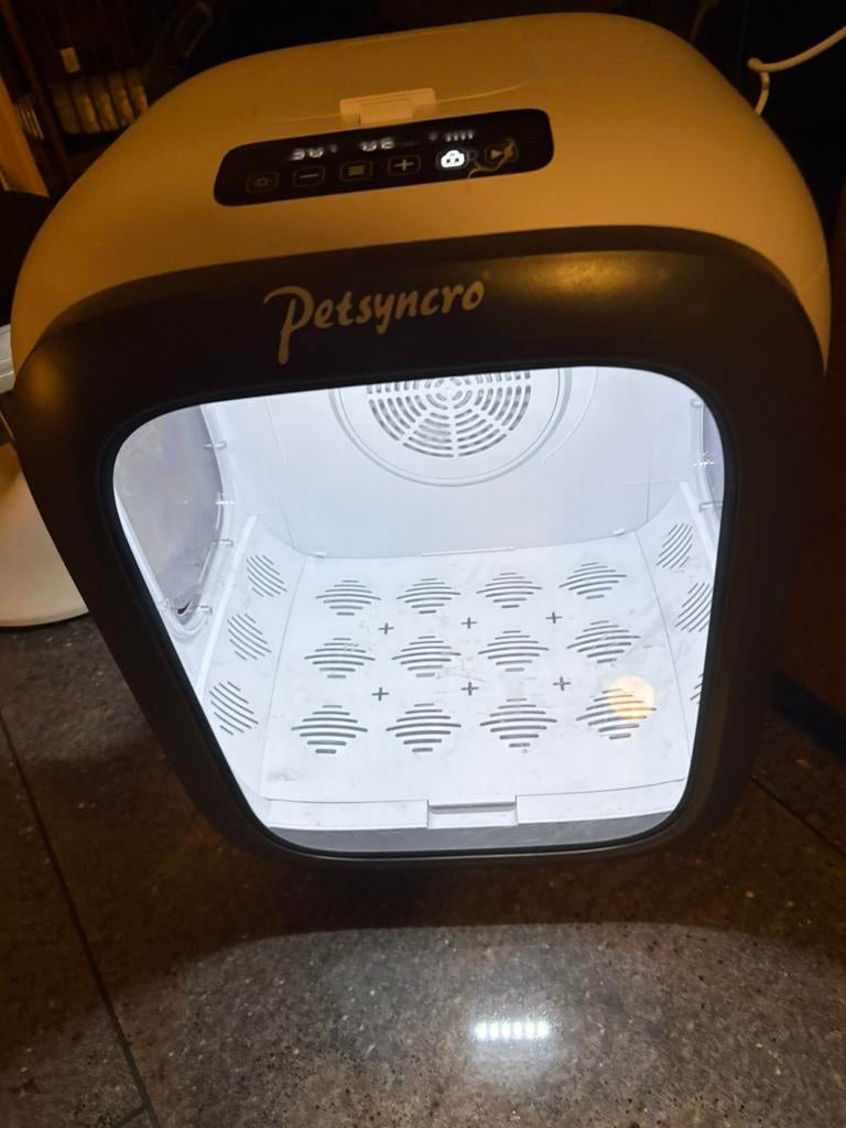 Droogkast voor honden/katten, Ophalen of Verzenden, Zo goed als nieuw