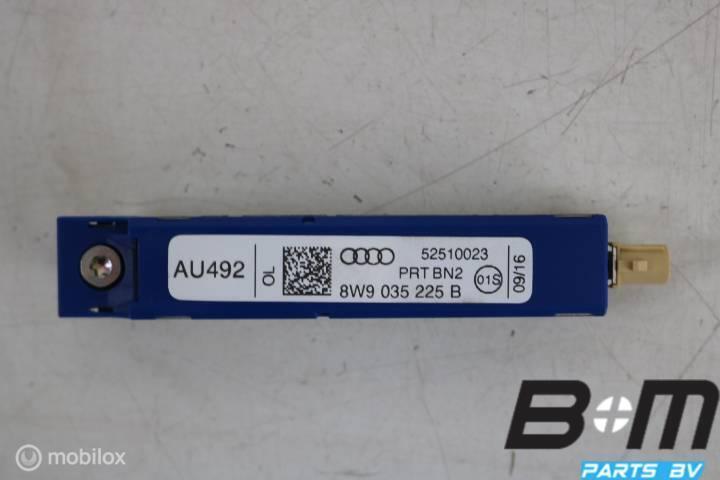 Antenneversterker Audi A4 8W Avant 8W9035225B, Auto diversen, Autoradio's, Gebruikt