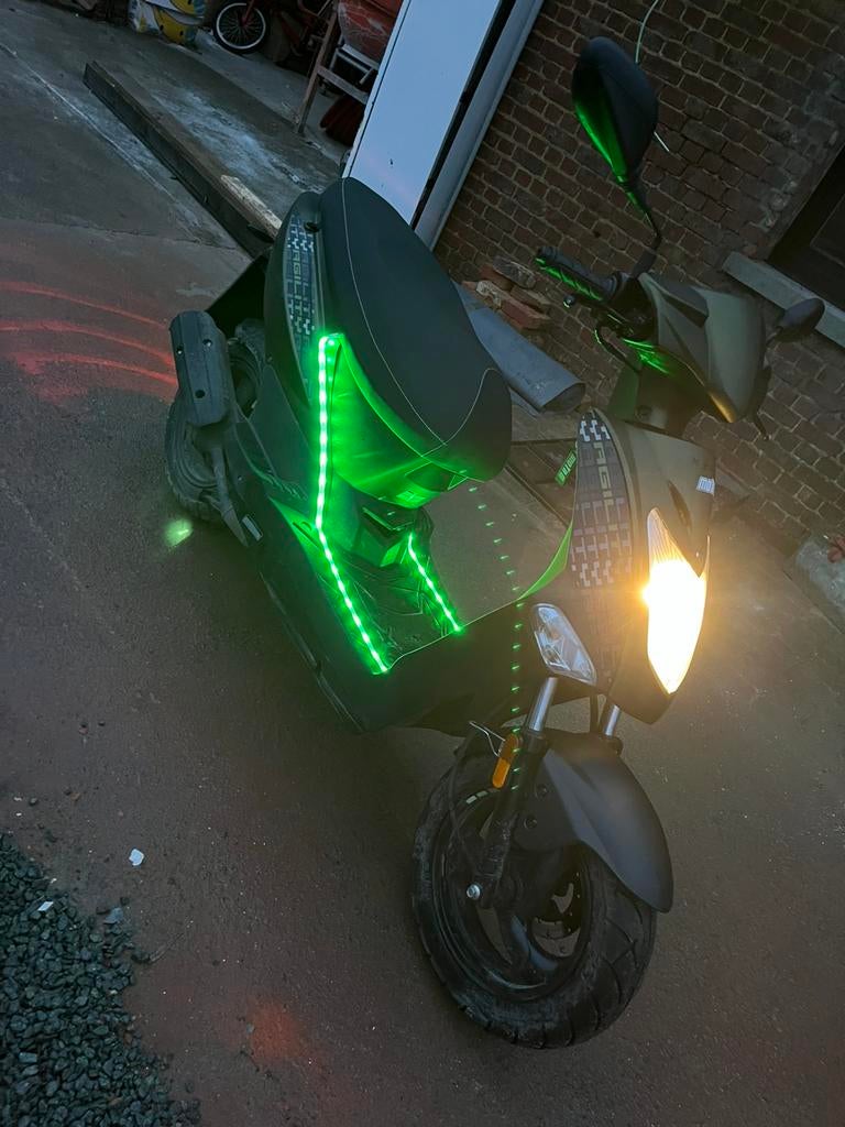 Kymco 50 cc, Vélos & Vélomoteurs, Scooters | Kymco, Utilisé, Agility, Classe B (45 km/h), Essence, Enlèvement