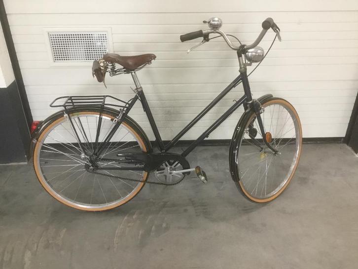 Old timer damesfiets, Fietsen en Brommers, Fietsen | Oldtimers, Jaren '50, Ophalen