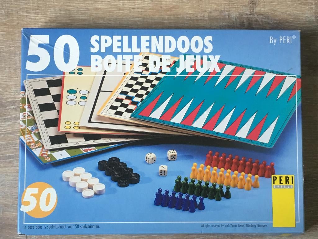 50 bordspellen, Drie of vier spelers, Ophalen, Zo goed als nieuw