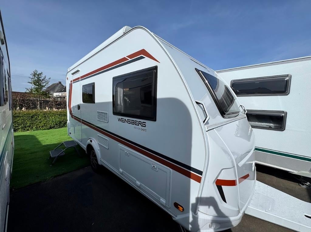 Déménageur et auvent Weisnberg CaraOne 420 QD 2023, Poêle, 6 à 7 mètres, Entreprise, Lit transversal