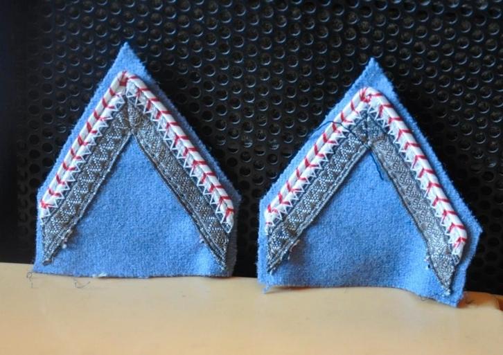 paire grades de chemise probablement france, Collections, Objets militaires | Général, Autres, Enlèvement ou Envoi