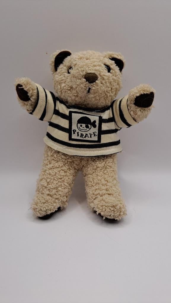 HM Baby-baby knuffelbeertje met piratenshirt 18cm, Ophalen of Verzenden