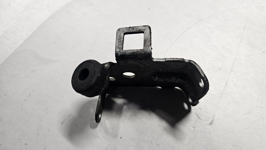 Montage beugel gaskabel cruise control BMW 3  / 5 / Z1 serie, -, Origine de la pièce connue, Utilisé, -