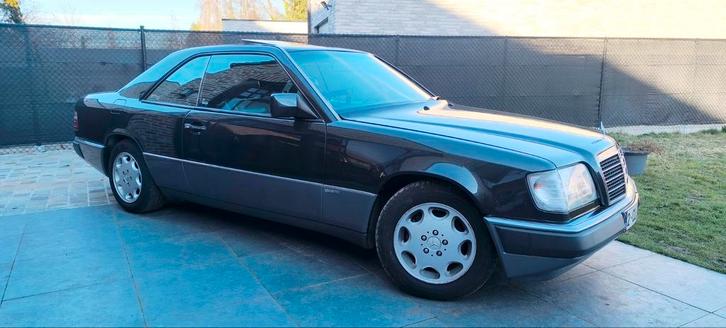 Mercedes E220 coupe bwj 1992, Autos, Mercedes-Benz, Particulier, Série 200, ABS, Airbags, Air conditionné, Verrouillage central