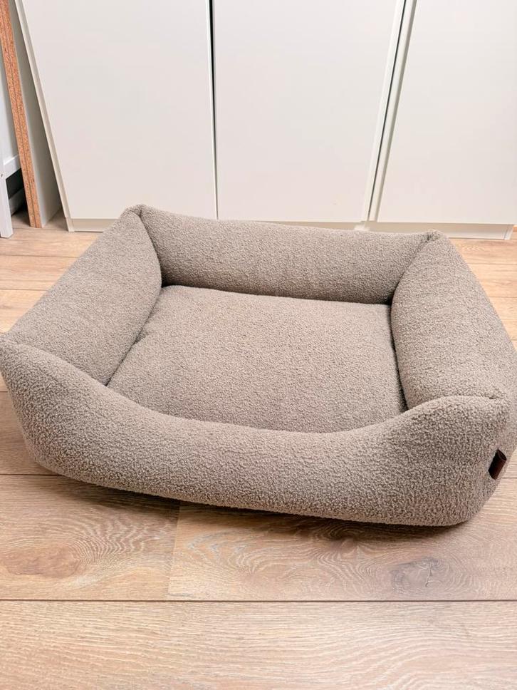 Nachtergaele BOUCLE Hondenmand Orthopedisch Taupe, Dieren en Toebehoren, Hondenmanden, Nieuw, Ophalen