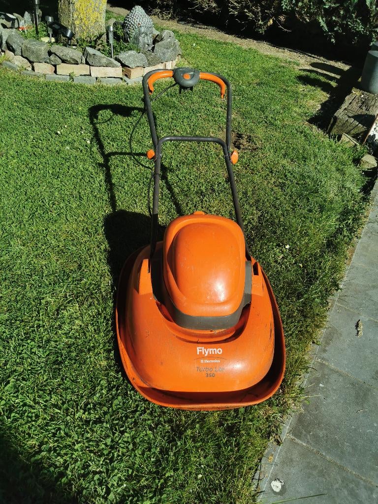 Tondeuse Flymo Turbo Lite 350 Coussin d’air, Jardin & Terrasse, Tondeuses à gazon, Enlèvement, Utilisé