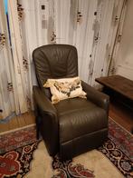 Relax zetel in bruin leder, electrisch, met liftstand,, Enlèvement