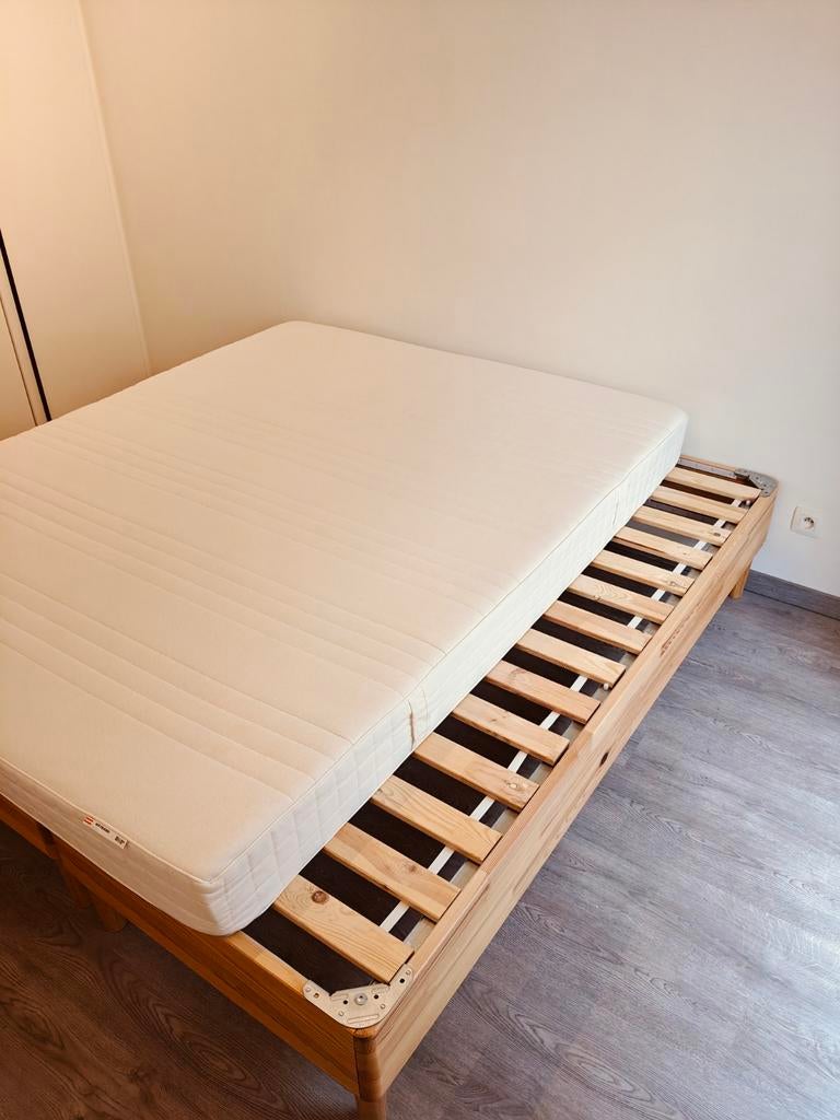 Bed + matras IKEA - 1m60 - 2.5 jaar oud - perfecte staat, Ophalen