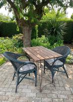 Table + 2 chaises en rotin + 2 coussins, Enlèvement, Utilisé, Autres matériaux, Sets de jardin