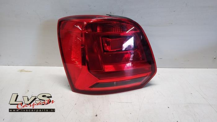 Feu arrière gauche d'un Volkswagen Polo, Volkswagen, -, 3 mois de garantie, Utilisé