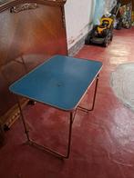 tuintafel klein / kampeertafel/ picknicktafel vintage, Tuin en Terras, Tuintafels, Ophalen, Gebruikt, Rechthoekig, Metaal