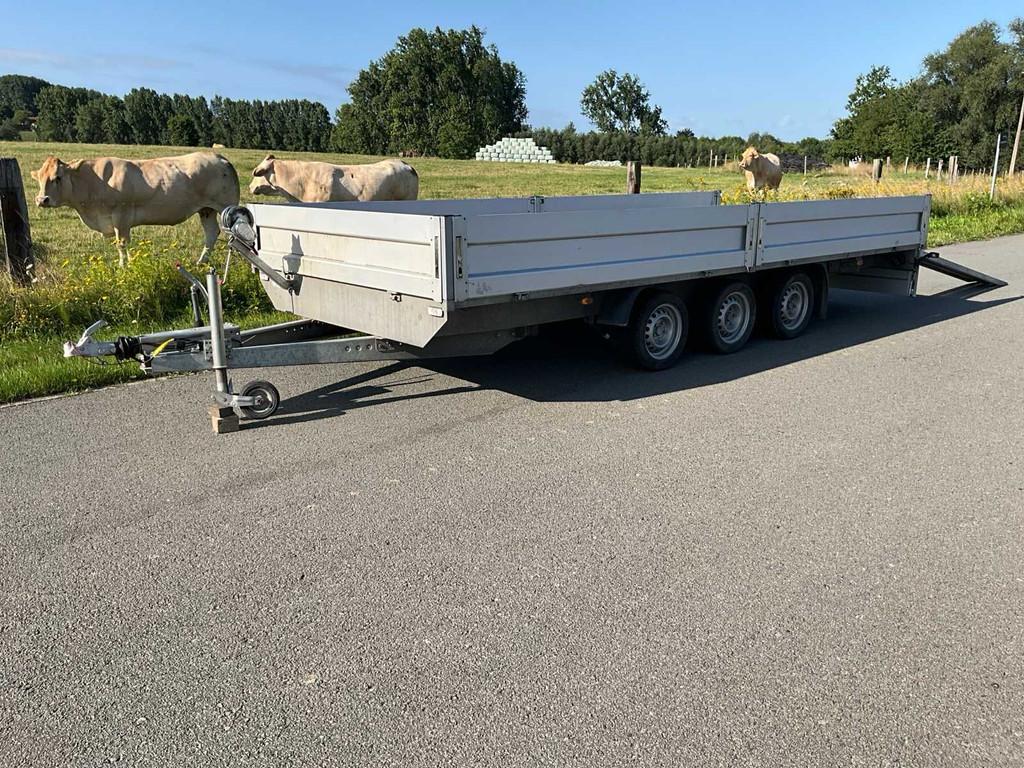 2024 Aanhangwagen 3 asser (3,5T), Gebruikt