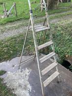 Escabelle, Bricolage & Construction, Enlèvement, Utilisé