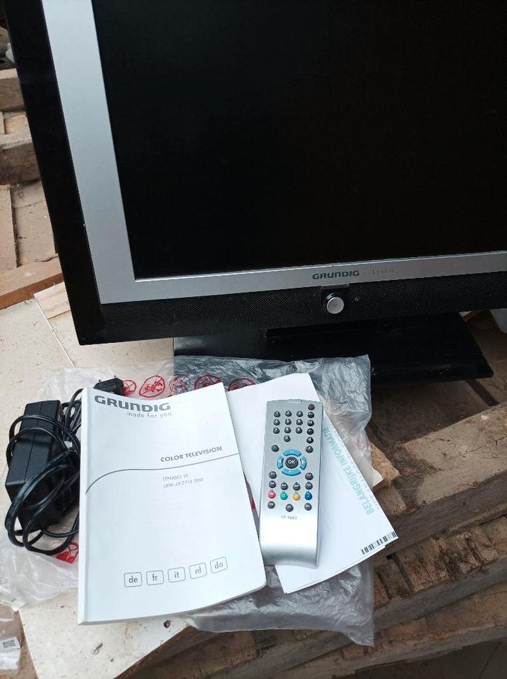 pc écran, Informatique & Logiciels, Moniteurs, Utilisé, VGA, Enlèvement