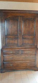 Kast geboende eik., Ophalen