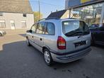 Opel Zafira Opel Zafira 1.6 Benzine Garantie 2M, Auto's, Voorwielaandrijving, Gebruikt, Zwart, 4 cilinders
