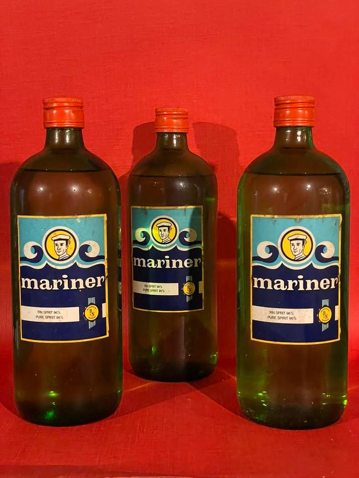 3 bouteilles d'alcool pur à 96 % Mariner — 1 L, Collections, Vins, Comme neuf, Enlèvement ou Envoi