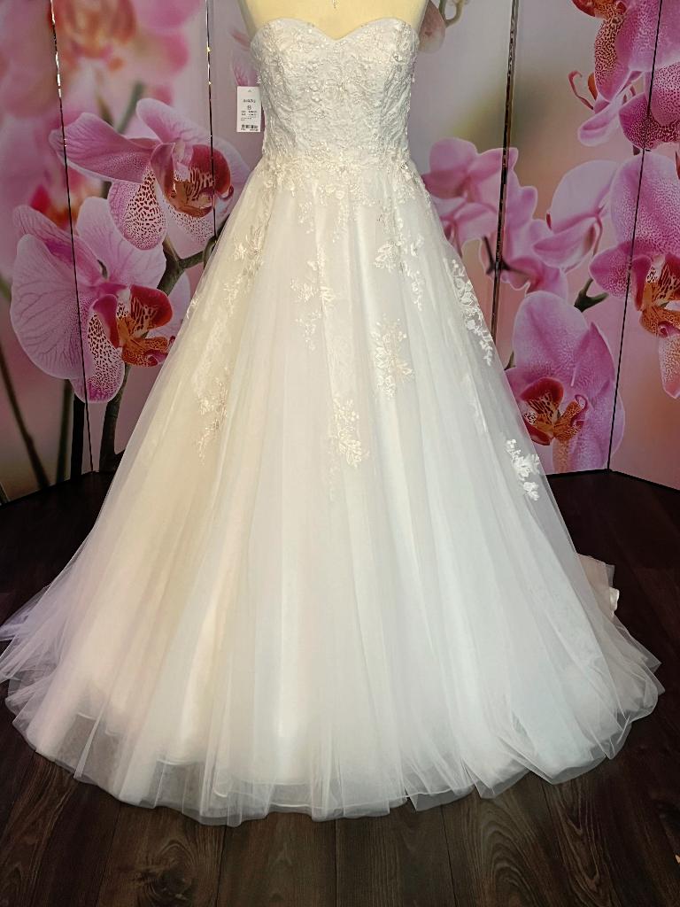 Nieuwe maat 36/38 - 38 RUBY heeft zakken weg=weg, Kleding | Dames, Trouwkleding en Trouwaccessoires, Nieuw, Trouwjurk, Overige kleuren