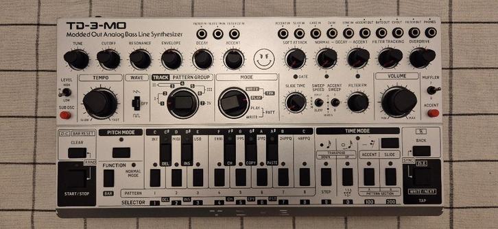 Behringer TD-3-MO-SR, Muziek en Instrumenten, Synthesizers, Zo goed als nieuw, Overige aantallen, Overige merken, Ophalen of Verzenden