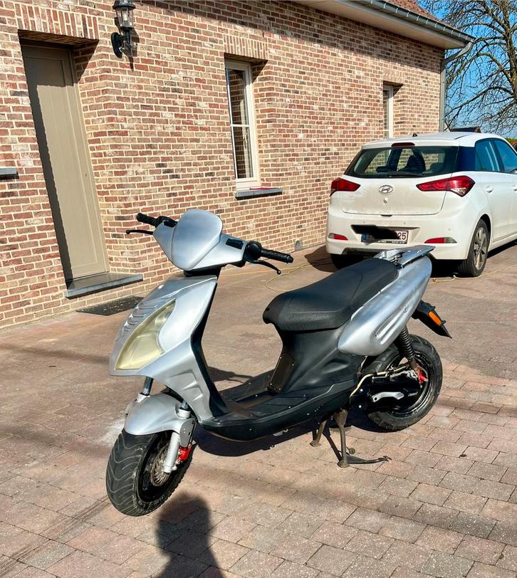 Keeway Focus 2 t, Vélos & Vélomoteurs, Scooters | Marques Autre, Comme neuf, Classe B (45 km/h), Deux-temps, Enlèvement