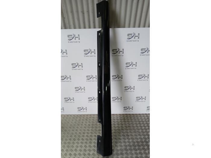 Zijskirt links van een Mercedes B-Klasse, Auto-onderdelen, Carrosserie, Gebruikt, 3 maanden garantie, Ophalen of Verzenden