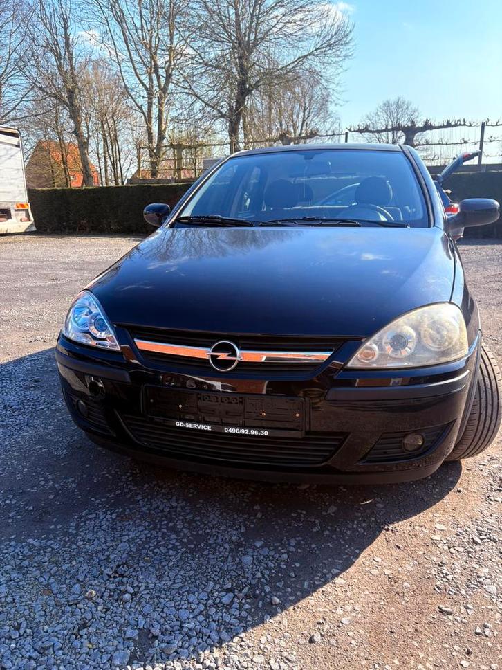 Opel corsa 121000 km export, Auto's, Opel, Particulier, Corsa, Diesel, 5 deurs, Zwart, Ophalen