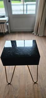 Table d'appoint/table de chevet laquée noire, Enlèvement, Bois