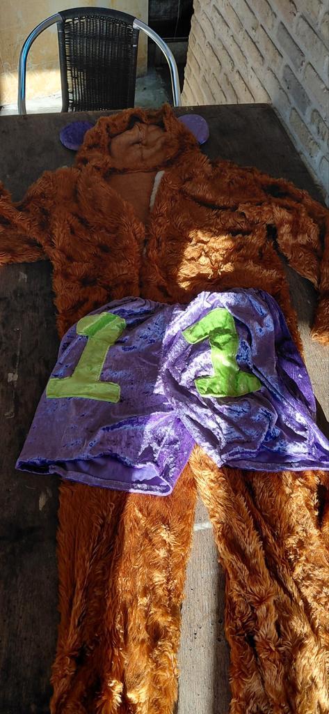 Feestkleding-carnaval-kampin kitch-verkleed feestjes, Kleding | Dames, Carnavalskleding en Feestkleding, Kleding, Ophalen