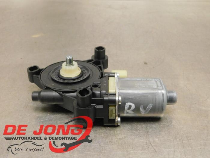 Moteur de vitre portière d'un Skoda Superb, Autos : Pièces & Accessoires, Carrosserie & Tôlerie, Skoda, Utilisé, 3 mois de garantie