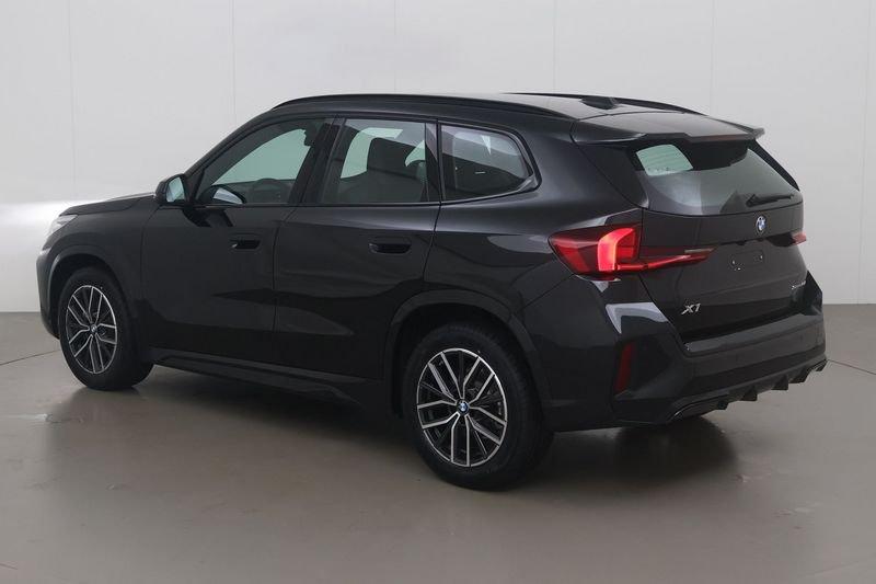 BMW X1 1.5ia sdrive18 136 AT, Auto's, BMW, Gebruikt, Zwart, 146 g/km, Bedrijf