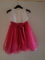 Roze kleedje voor speciale gelegenheden, Verzenden