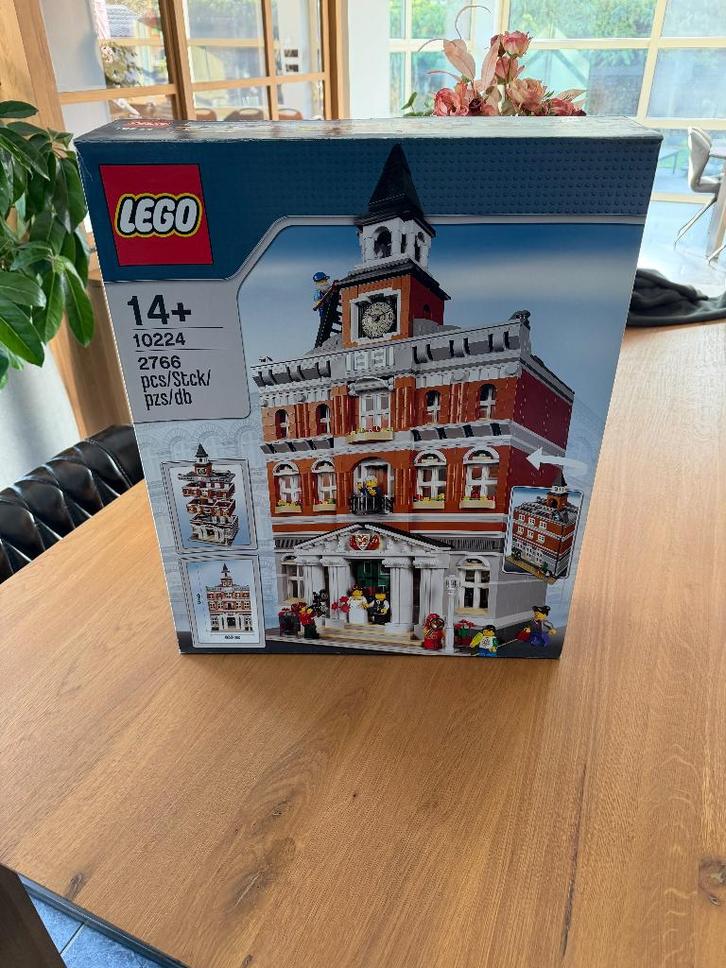 Lego Modular 10224 Town Hall, Kinderen en Baby's, Speelgoed | Duplo en Lego, Zo goed als nieuw, Lego, Complete set, Ophalen