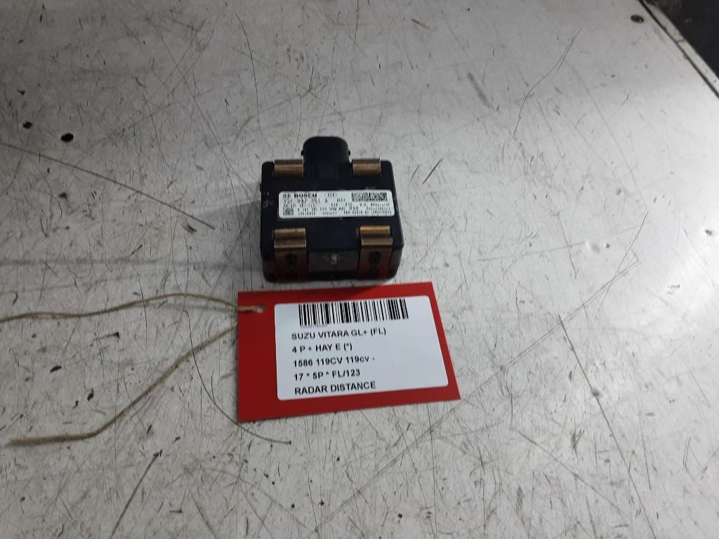 RADAR ANTI COLLISION Suzuki Vitara (LY / MY) (3QF907561A), Mevr. I. Hauben, Utilisé, Rue de l'Espoir 34 34
4030  GRIVEGNÉE, BE