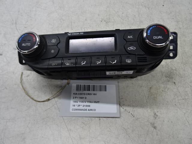 PANNEAU DE COMMANDE CLIMATISATION Kia Pro cee'd (JDB3), Utilisé, Kia