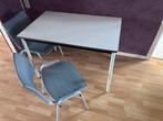 Table et 2 chaises, Maison & Meubles, Tables | Tables à manger, Enlèvement, Comme neuf