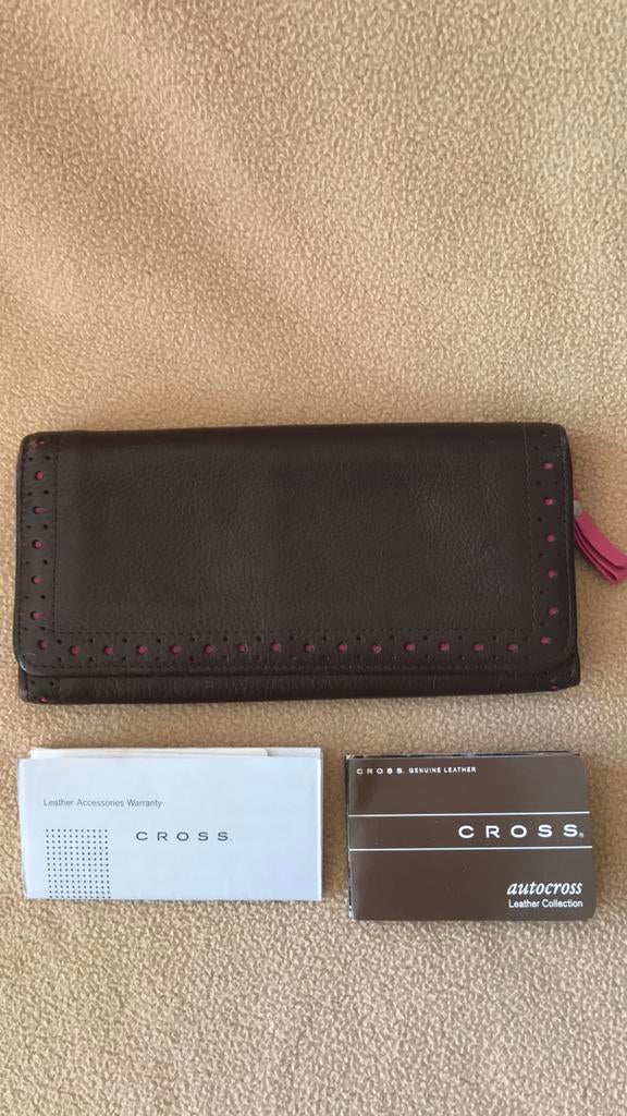 Portefeuille en cuir souple CROSS 19/10 cm avec stylo bic, Comme neuf